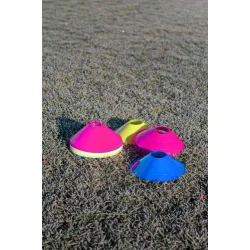 Fleksible trningskegler i rd, gul, hvid og bl