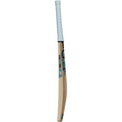GM Diamond 202 cricket bat i Kashmir willow med ready to play finish og toe guard til junior og kampbrug
