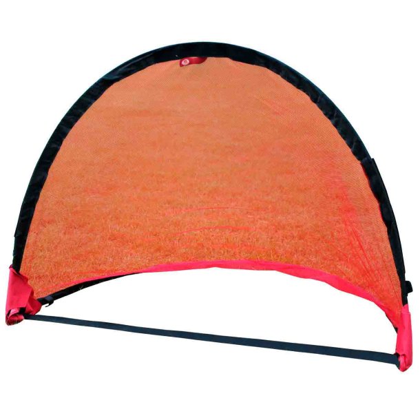 Foldbare fodboldm�l opsat til tr�ning og sm�spil.
