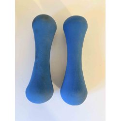 St bl neopren hndvgte 2 kg med mindre kosmetiske mrker fra udstilling.